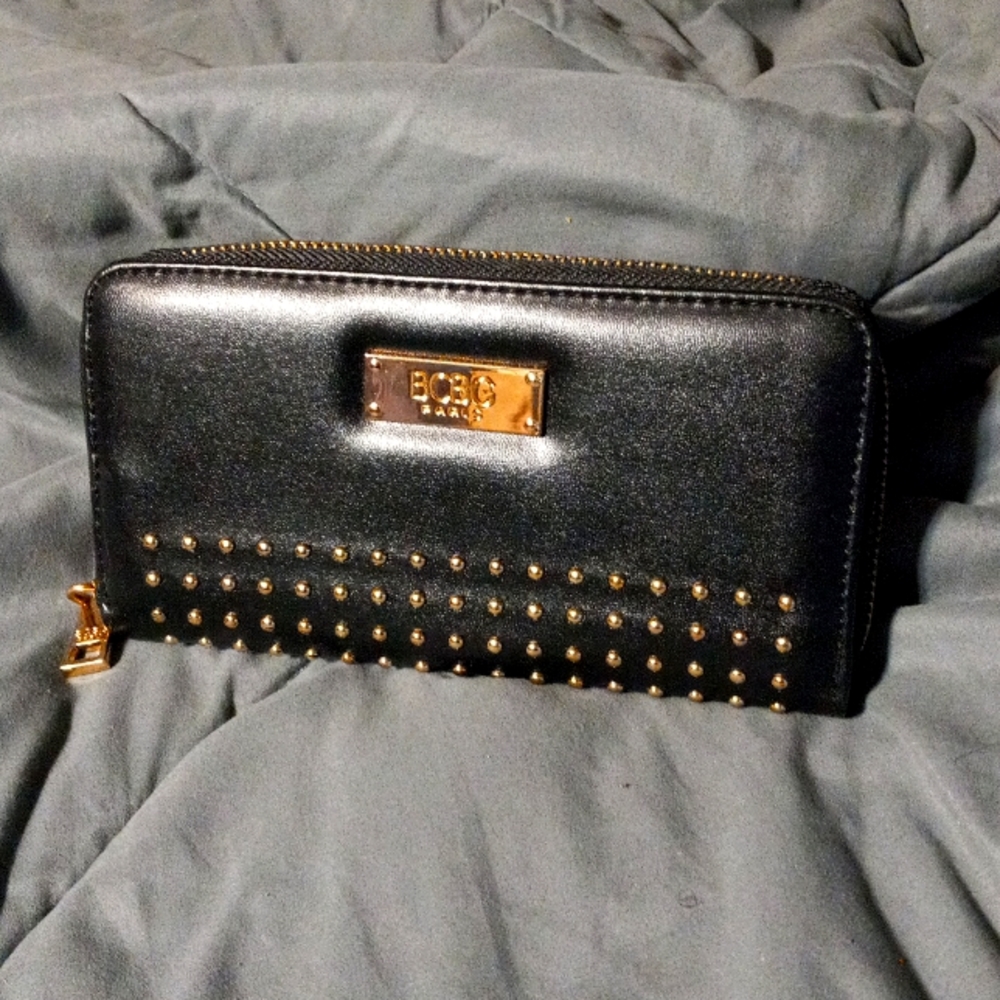 BCBG Wallet